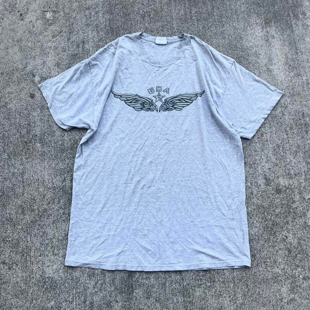 Y2K 2000s USA Chrome Eagle T Shirt